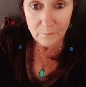 Meet your Posher, Helen